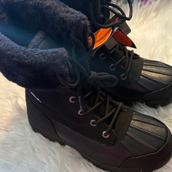 Lugz Women's Black Winter Boots - Picture 4 of 7